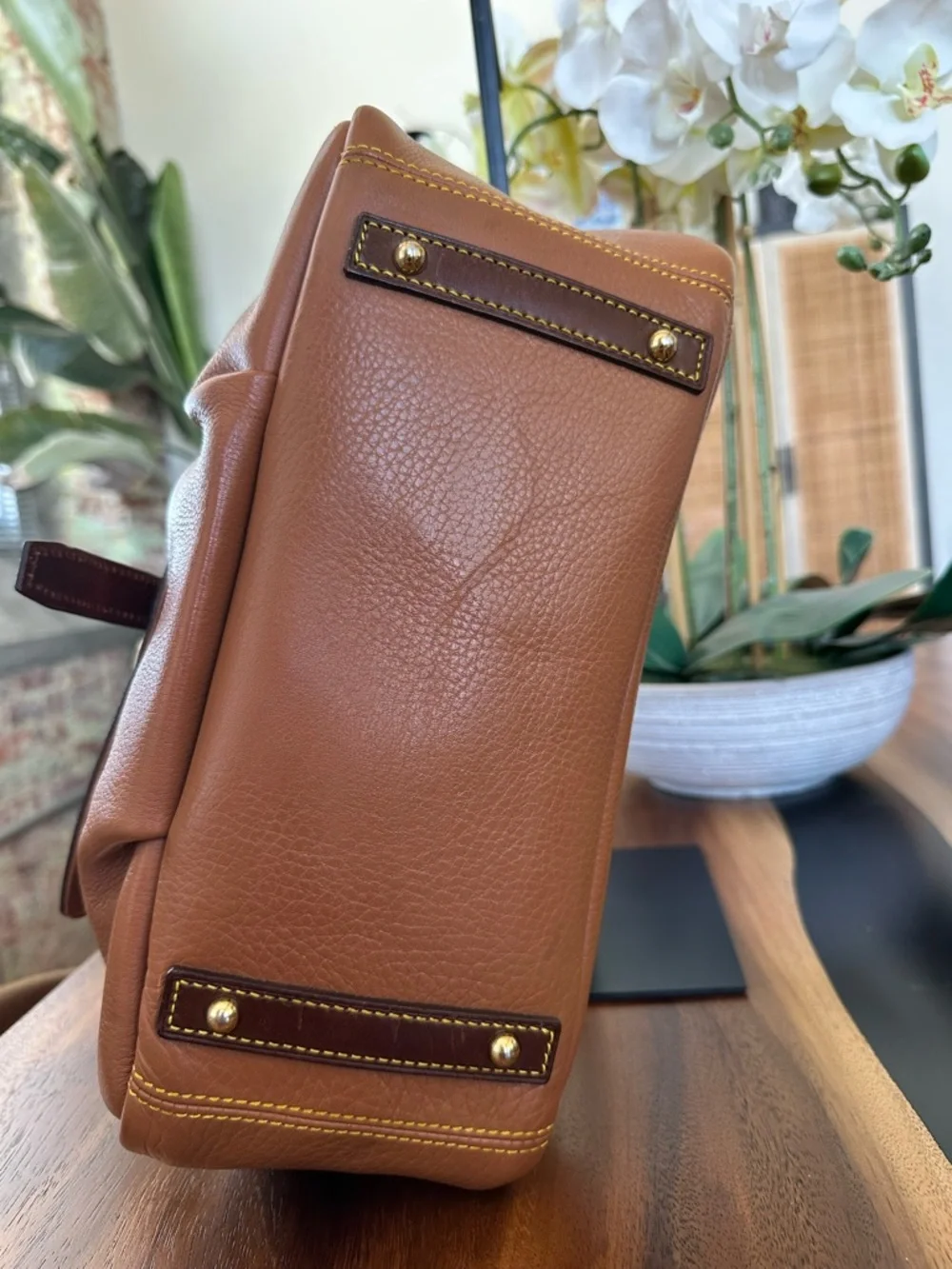 Dooney & Bourke Pebbled Leather Shoulder Bag Brown Tan Hobo Lock Logo Purse $398 - Picture 6 of 9